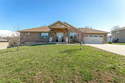 190 Ridgeview Drive, Saint Robert, MO 65584