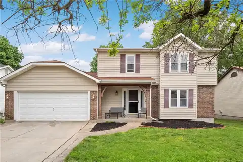 1913 Acorn Trail Drive, Florissant, MO 63031