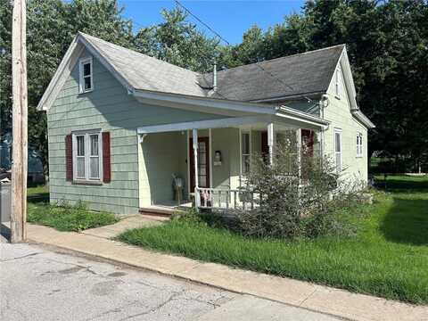 686 Market St, Ste Genevieve, MO 63670