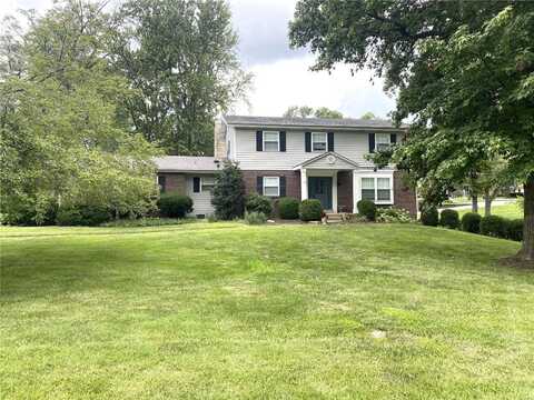 1929 N Ballas Road, Saint Louis, MO 63131