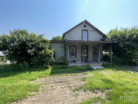407 Madison Street, Kane, IL 62054