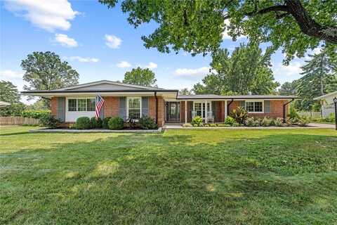 15318 Clayton Road, Ballwin, MO 63011