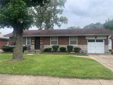 1320 Lang Drive, Saint Louis, MO 63135