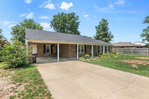 105 Westgate Ave, Kennett, MO 63857