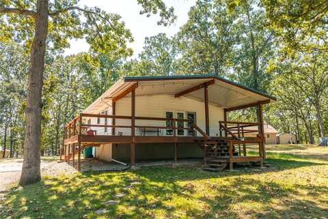 777 Squaw Road, Cuba, MO 65453