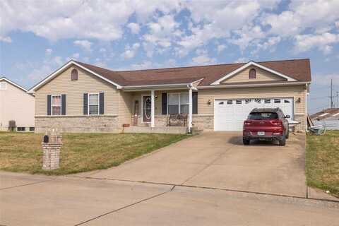 205 Derek Drive, Hawk Point, MO 63349