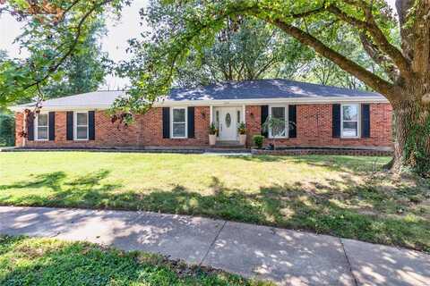 800 Phaeton Drive, Manchester, MO 63021