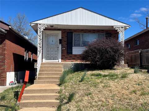 4477 Bessie Avenue, Saint Louis, MO 63115