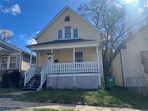 2136 Oakdale Avenue, Saint Louis, MO 63121