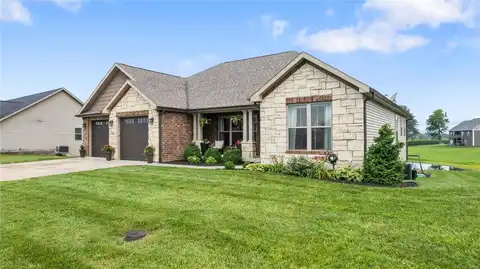 747 Lakeview Crossing, Cape Girardeau, MO 63701