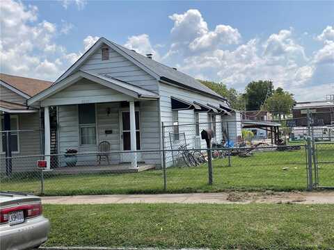 8522 Pennsylvania Avenue, Saint Louis, MO 63111