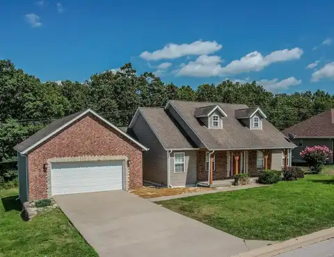 126 Ridgeview Drive, Saint Robert, MO 65584