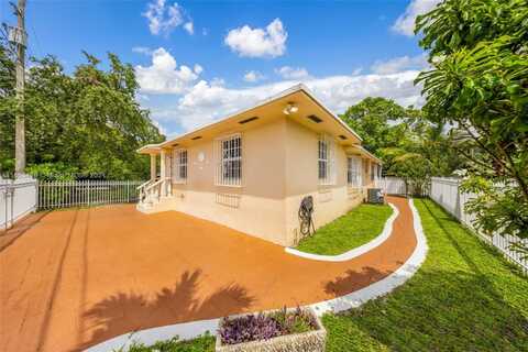 287 NW 31st St, Miami, FL 33127