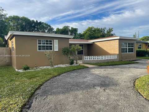 3156 NW 41st St, Lauderdale Lakes, FL 33309