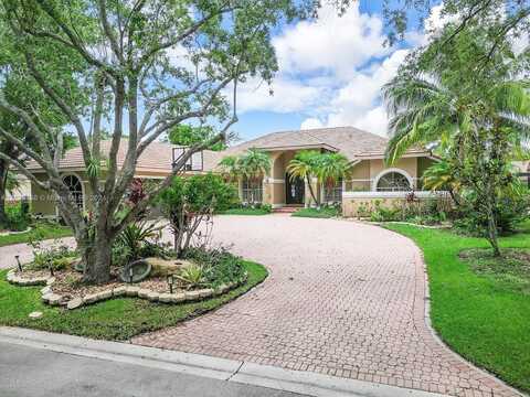 1855 Colonial Dr, Coral Springs, FL 33071