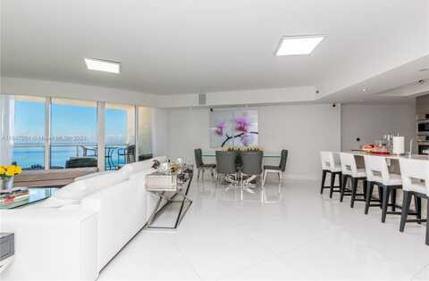 17201 Collins Ave, Sunny Isles Beach, FL 33160