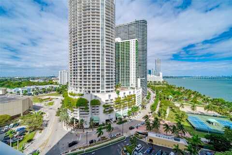 1717 N Bayshore Dr, Miami, FL 33132