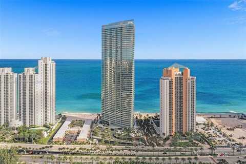 18975 Collins Ave, Sunny Isles Beach, FL 33160