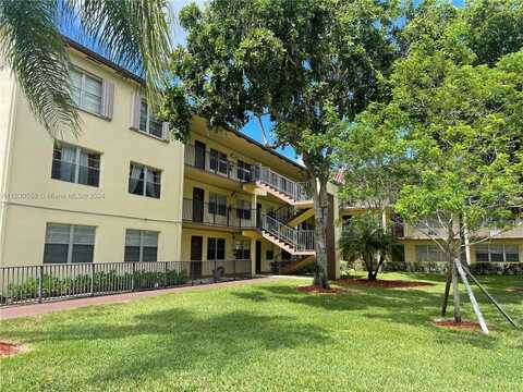 150 SW 134th Way, Pembroke Pines, FL 33027