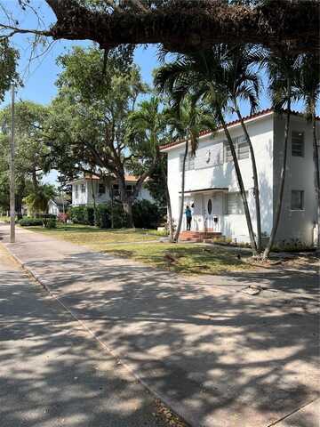 3909 Ponce De Leon Blvd, Coral Gables, FL 33134