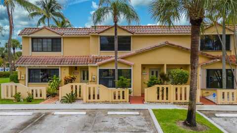 3947 NW 94th Ter, Sunrise, FL 33351