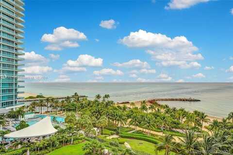 10275 Collins Ave, Bal Harbour, FL 33154