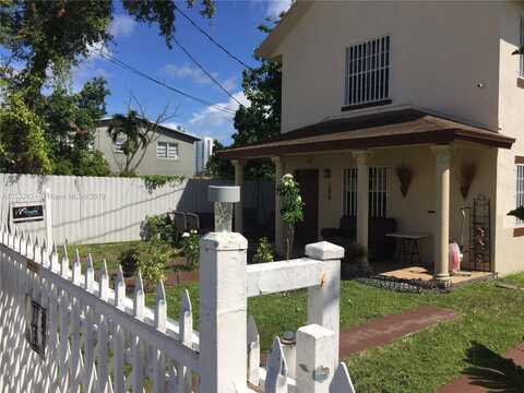 160 NW 27th St, Miami, FL 33127