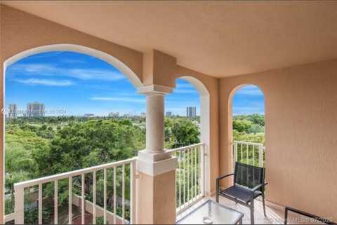 19999 E Country Club Dr, Aventura, FL 33180