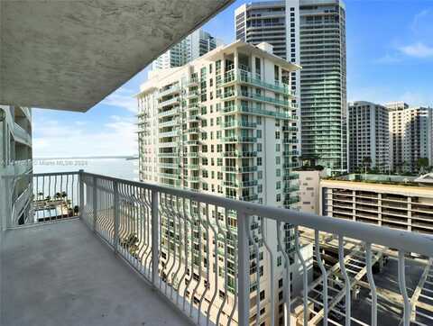 1200 Brickell Bay Dr, Miami, FL 33131