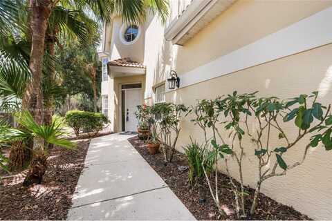 73 Silver Oaks, Naples, FL 34119