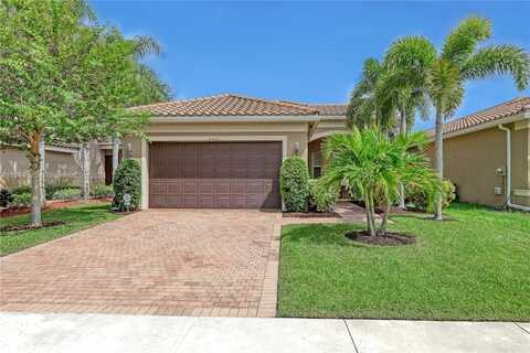 8420 Calabria Lakes Dr, Boynton Beach, FL 33473