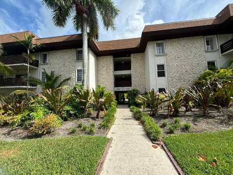 7473 SW 82nd St, Miami, FL 33143