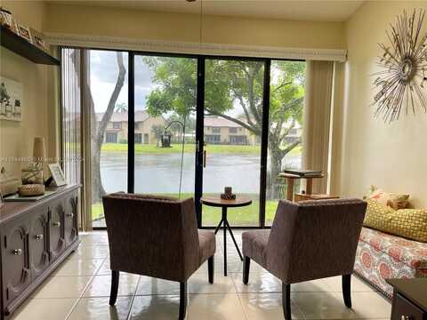 3963 Cocoplum Cir, Coconut Creek, FL 33063