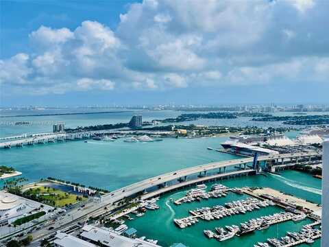 244 Biscayne Blvd, Miami, FL 33132