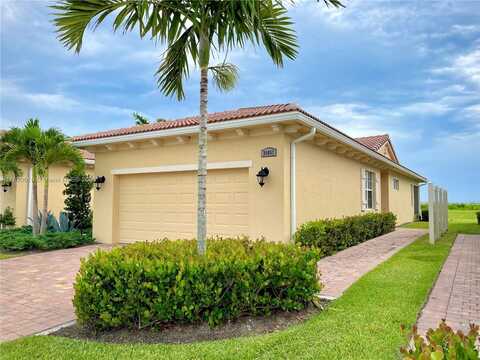 26053 SW Viterbo Way, Port Saint Lucie, FL 34986