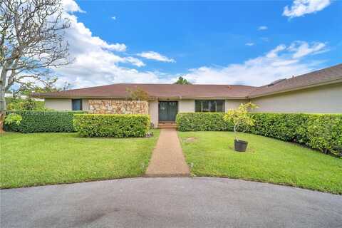 7801 SW 170th St, Palmetto Bay, FL 33157