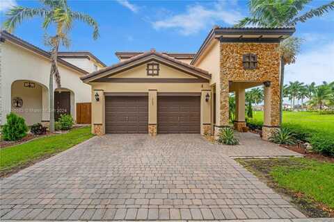 363 NE 25th Ter, Homestead, FL 33033