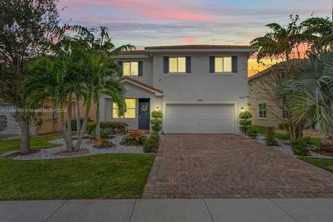 821 Palm Tree Ln, West Palm Beach, FL 33415