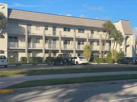 8300 Sunrise Lakes Blvd, Sunrise, FL 33322