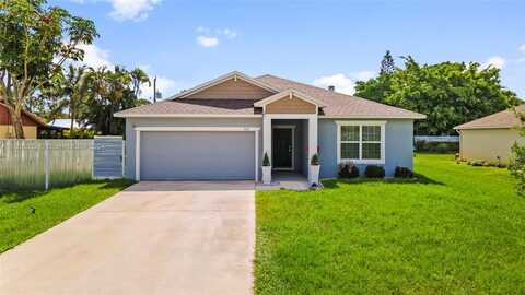 349 NW Aurora St, Port Saint Lucie, FL 34983