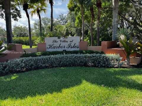 2308 Anchor Ct, Dania Beach, FL 33312