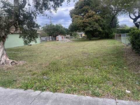 636 NW 12th Ave, Fort Lauderdale, FL 33311