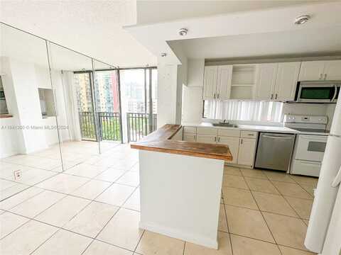 17021 N Bay Rd, Sunny Isles Beach, FL 33160