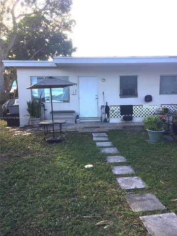 3477 NE 13 ave, Oakland Park, FL 33334