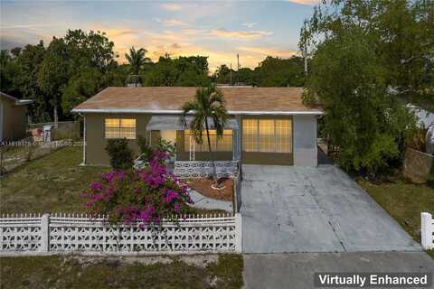 2721 NE 9th Ter, Pompano Beach, FL 33064