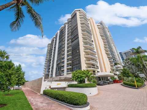 6423 Collins Ave, Miami Beach, FL 33141