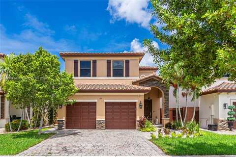 674 SE 33rd Ter, Homestead, FL 33033