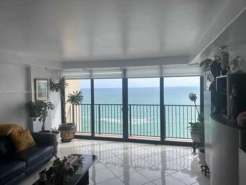 2101 S Ocean Dr, Hollywood, FL 33019