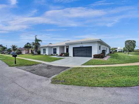 16609 Golfview Dr, Weston, FL 33326