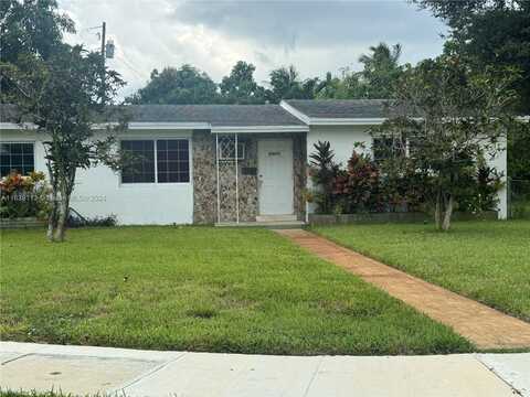 798 NW 179th St, Miami Gardens, FL 33169